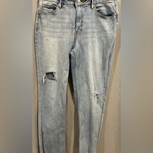 Candace Cameron Bure Light Blue Distressed Boyfriend Jeans